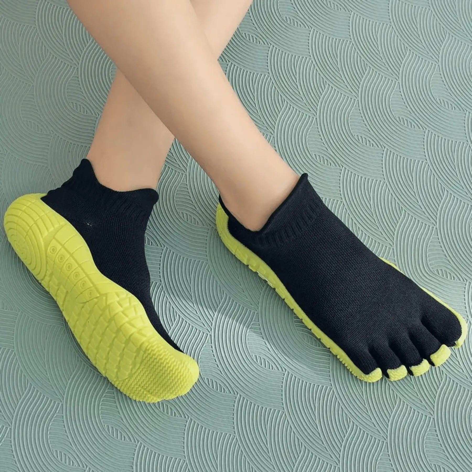 Five Finger Shoes – Barefoot Split-Toe Thin Shoes for Yoga & Outdoor Sports - VilyVital