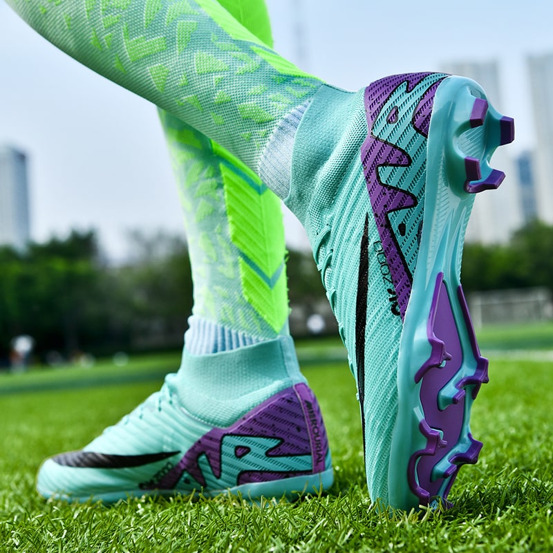 Men’s Lightweight Waterproof Football Boots – Built for Performance & Grip