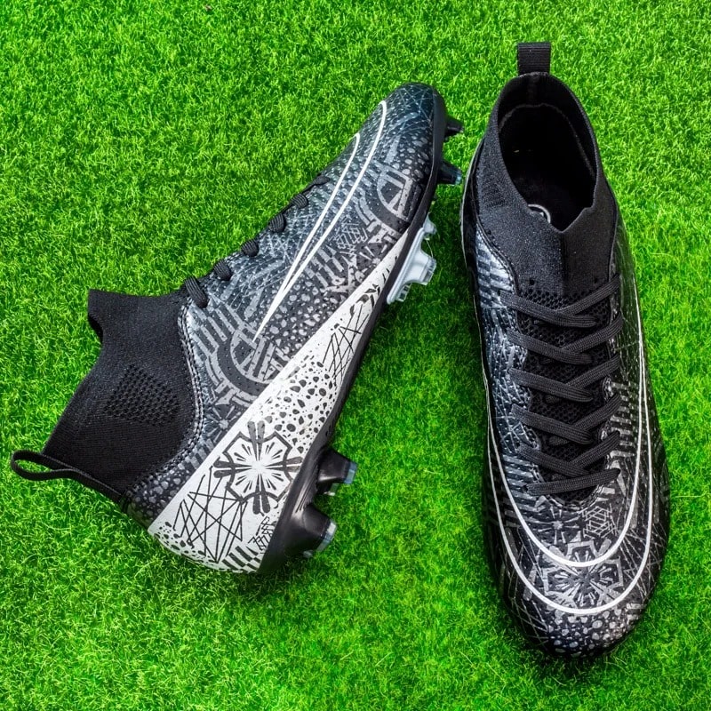 Men’s FG/TF Football Boots for Grass – Lightweight Soccer Cleats with Long Studs